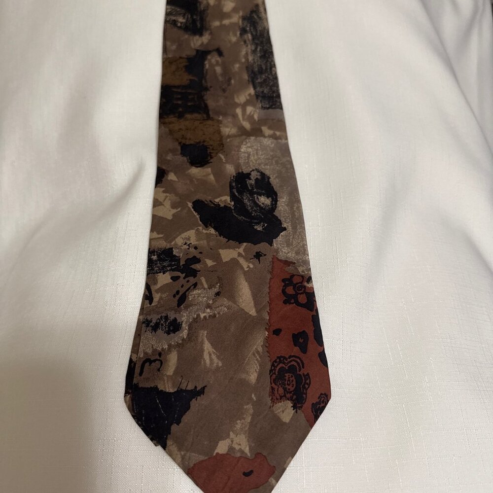 SECOURS 100% SILK TIE ABSTRACT MULTI COLOR  Made in USA